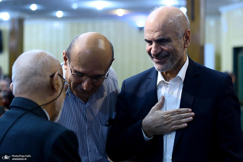 شب بزرگداشت «فرشاد مومنی»