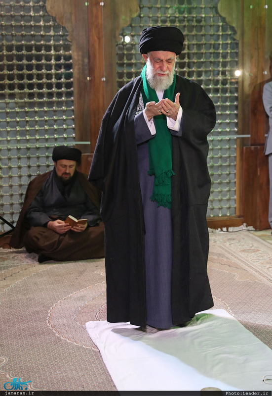 حضور رهبر معظم انقلاب در مرقد مطهر امام راحل و گلزار شهدای بهشت زهرا(س)