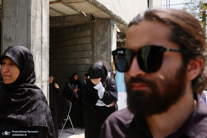 مراسم تشييع پيكر احمد توكلى