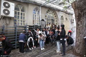 بازدید جمعی از دانش آموزان و توریست ها از جماران