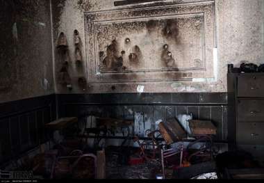 مدرسه آتش‌گرفته زاهدان بدون اطلاع جابه‌جا شده است