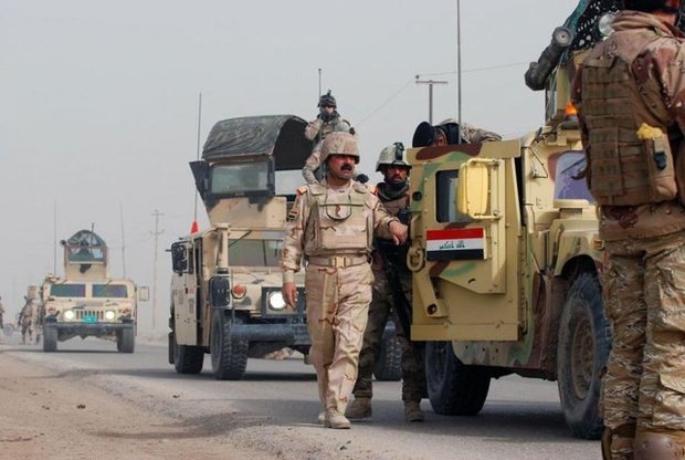 کشته شدن 100 داعشی در حملات ارتش عراق در الانبار/ طرح نظامی بغداد برای کنترل بر مرزها با سوریه