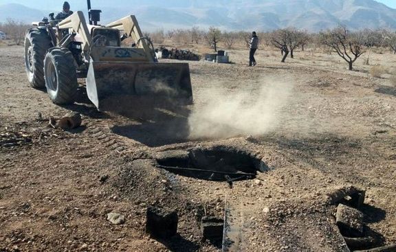 ۲ حلقه چاه غیرمجاز در محدوده شهرستان نیر مسدود شد