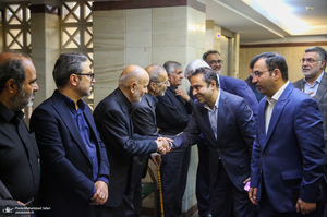 مجلس بزرگداشت خواهر هادی خانیکی