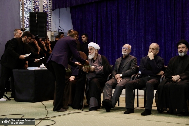 مراسم ختم رهبر شهيد در مصلی امام خمینی (ره)-2