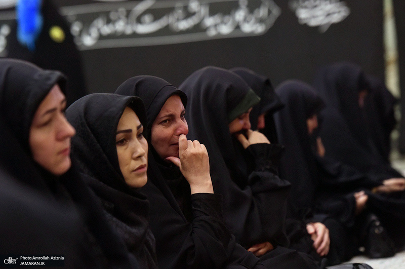 چهارمین شب عزاداری حضرت اباعبدالله الحسین (ع) در حرم امام خمینی