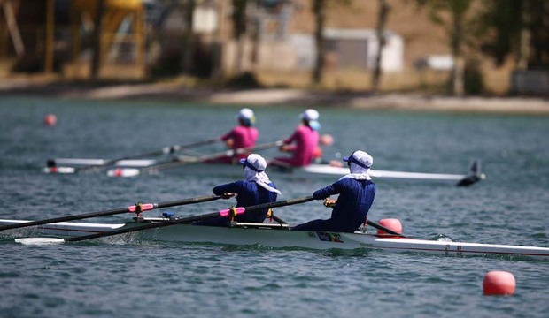 قایق 250 میلیون ریالی به هیات قایقرانی همدان اهدا شد