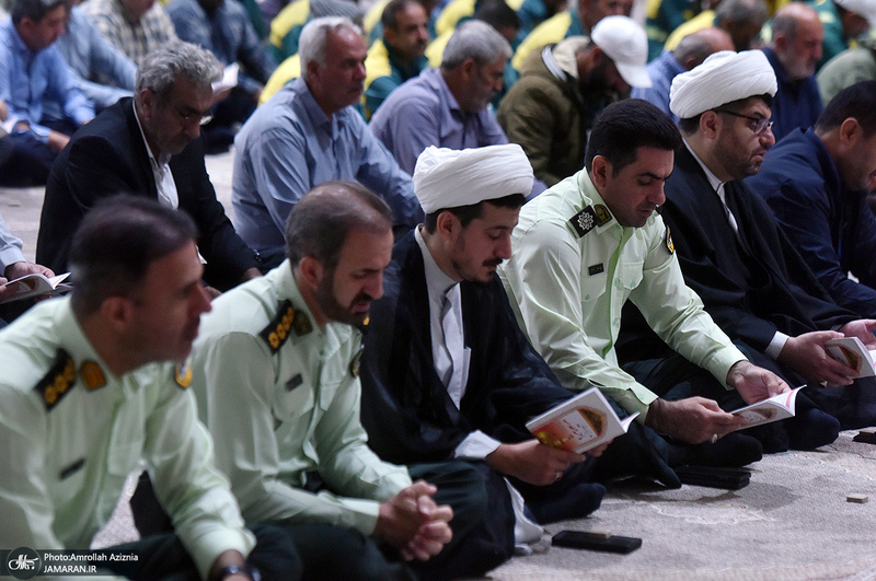 مراسم زیارت عاشورا در حرم مطهر امام خمینی (س)