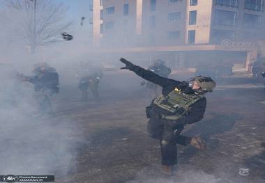این شهر آمریکا تبدیل به میدان جنگ شد + عکس ها