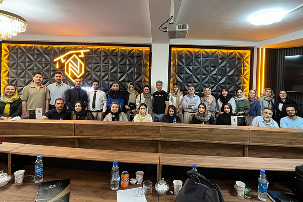 بهترین مرکز آموزش اپراتور لیزر در ایران | نویان طب مانلی