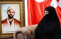 حضور قالیباف در منزل سپهبد شهید غلامعلی رشید (5)