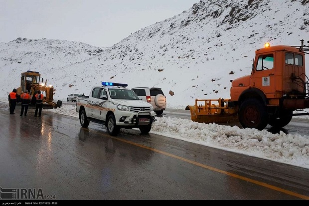 محورهای مواصلاتی استان باز هستند