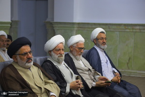 ‪نشست علمی با موضوع  آثار تقیه مداراتی در حج از منظر امام خمینی (ره) (4)