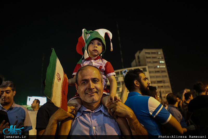 شادی مردم بعد از صعود به جام جهانی