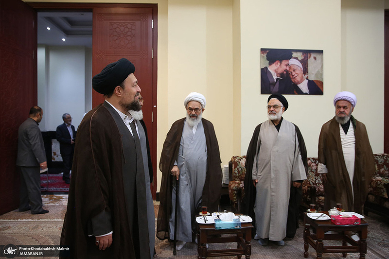 حاشیه تجدید میثاق هیأت رئیسه و اعضای مجلس خبرگان رهبری با آرمان های امام خمینی(س)