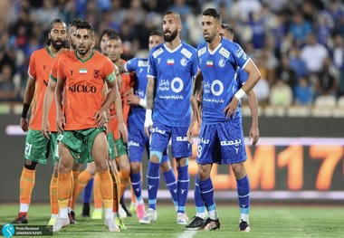 مقصر گل خوردن استقلال مشخص شد/ صحبت از بدهی بازیکنان لوث شده!