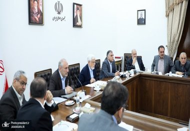 تصویب طرح توسعه و بهره‌برداری میدان نفتی چنگوله در استان ایلام/ عارف در جلسه شورای اقتصاد: در دولت چهاردهم هیچ پروژه‌ای بدون بررسی‌های دقیق اقتصادی و نیاز کشور تصویب نخواهد شد