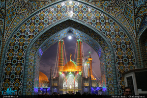 حال و هوای حرم کریمه اهل بیت(ع) در شب میلاد امام رضا(ع)