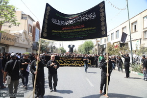 دسته عزاداری شهادت امام عسکری (ع) با حضور آیت‌الله العظمی وحید خراسانی