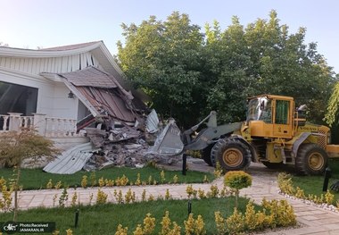 تخریب یک شهرک غیرقانونی با 24 ویلای لوکس در چهارباغ البرز + عکس