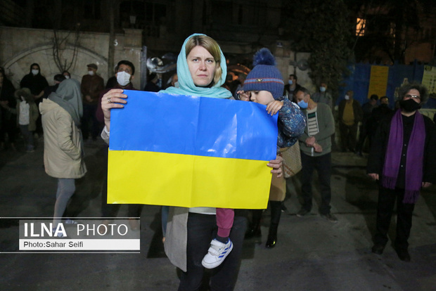 حمایت مردم تهران از مردم اوکراین پس از حمله روسیه + تصاویر