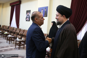 حاشیهتجدید میثاق رئیس و جمعی از نمایندگان مجلس شورای اسلامی با آرمان‌های امام خمینی(س)