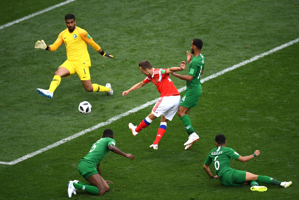 حاشیه و تصاویر دیدار روسیه و عربستان در افتتاحیه جام جهانی + فیلم