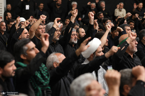 آخرین شب مراسم عزاداری محرم در حسینیه امام خمینی