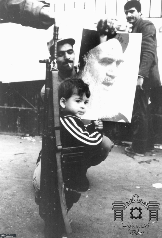 منتخبی از عکس‌های کمتر دیده شده امام و انقلاب