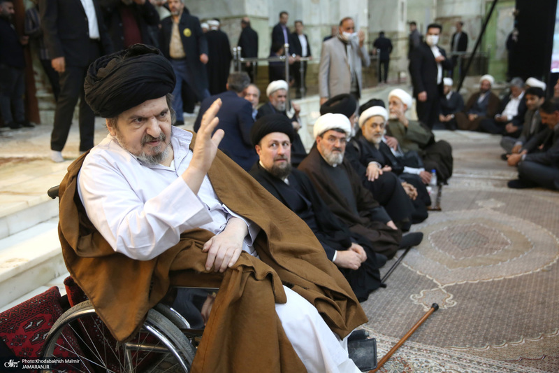 مراسم بیست‌و‌نهمین سالگرد ارتحال حاج سید احمد خمینی و بزرگداشت آیت‌الله بجنوردی در حرم امام