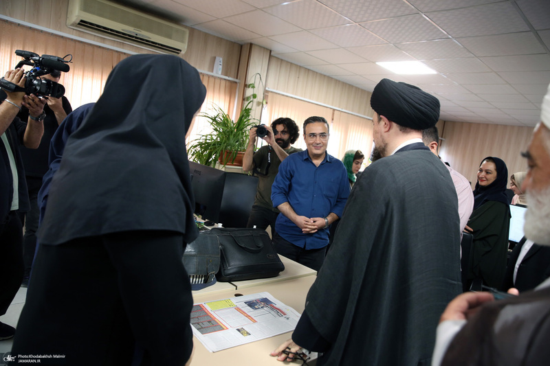 بازدید «سید حسن خمینی» از موسسه مطبوعاتی ایران
