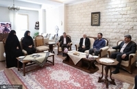 عارف به دیدار معاونین اول سابق و خانواده‌های آنان رفت (11)