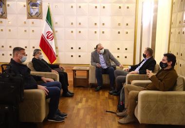 مسئولان کمیته ملی المپیک مجارستان شب گذشته وارد تهران شدند+ تصاویر