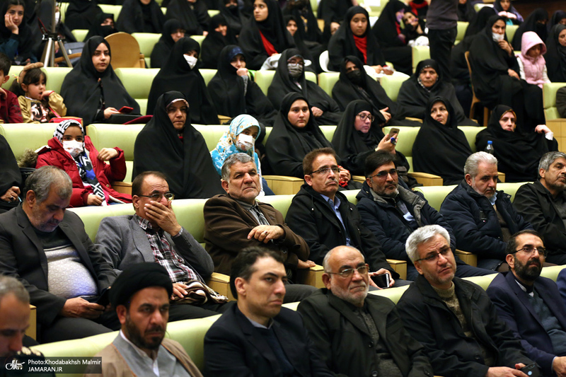 تجلیل از خانواده معظم شهدای خمین در بیت تاریخی امام خمینی