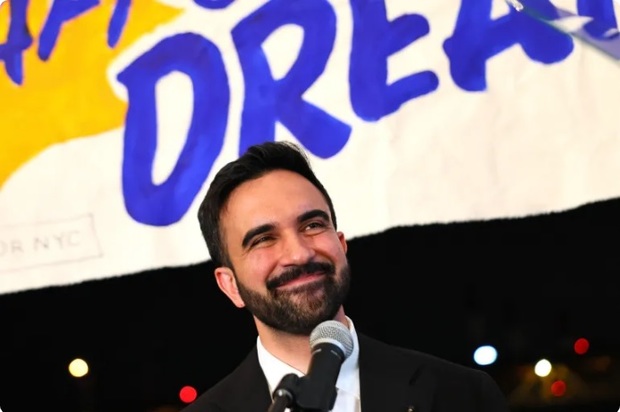  پس از پیروزی یک مسلمان در انتخابات مقدماتی نیویورک  موجی از اسلام‌هراسی به راه افتاده است