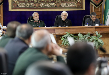 عارف: در جنگ ۱۲ روزه معترضین و منتقدین هم صدای واحد «ایران» سر دادند/ پیروزی در جبهه اجتماعی دلیل موفقیت در سایر جبهه‌ها بود/ باید فرماندهی واحد و منسجم برای سازندگی در کشور داشته باشیم/ در طول جنگ ۱۲ روزه یک روز هم سازندگی تعطیل نشد