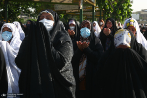 نماز عید سعید فطر در حرم عبدالعظیم حسنی(ع)