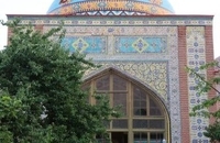 بازدید پزشکیان از مسجد کبود ایروان و اقامه نماز با نمازگزاران (2)