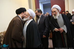 تجدید میثاق رئیس و اعضای مجمع تشخیص مصلحت نظام با آرمان های امام خمینی(س)