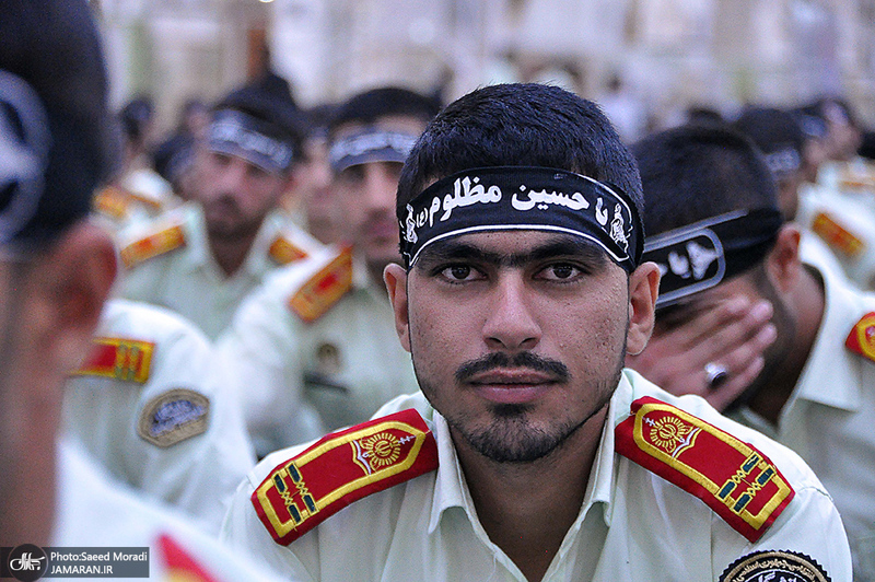 عزاداری دانشجویان دانشگاه علوم انتظامی امین در حرم مطهر امام خمینی(س)