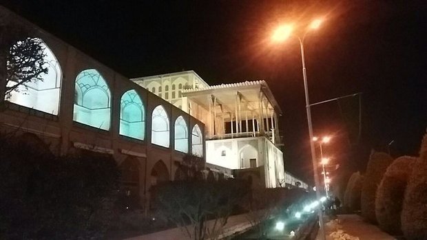 پس از روز قم، روز اصفهان در تقویم ثبت می شود