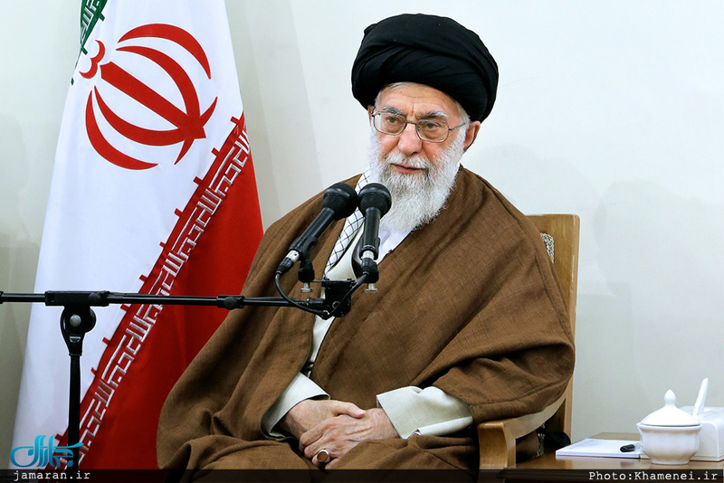 دیدار دست‌اندرکاران کنگره بزرگداشت آیت‌الله مصطفی خمینی(ره) با رهبر معظم انقلاب 