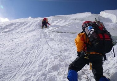 تیم کوهنوردی آمل عازم کشور قرقیزستان شد