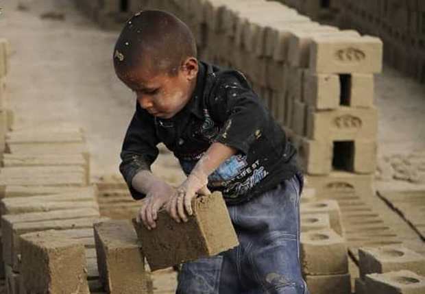 نمایشگاه عکس با موضوع کودکان کار در قزوین برپا شد