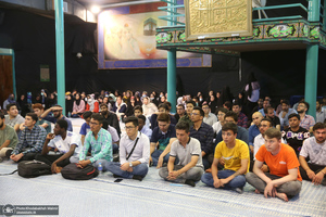 بازدید جمعی از دانشجویان بین‌الملل دانشگاه علامه طباطبایی به عنوان سفیران تمدن اسلامی از جماران