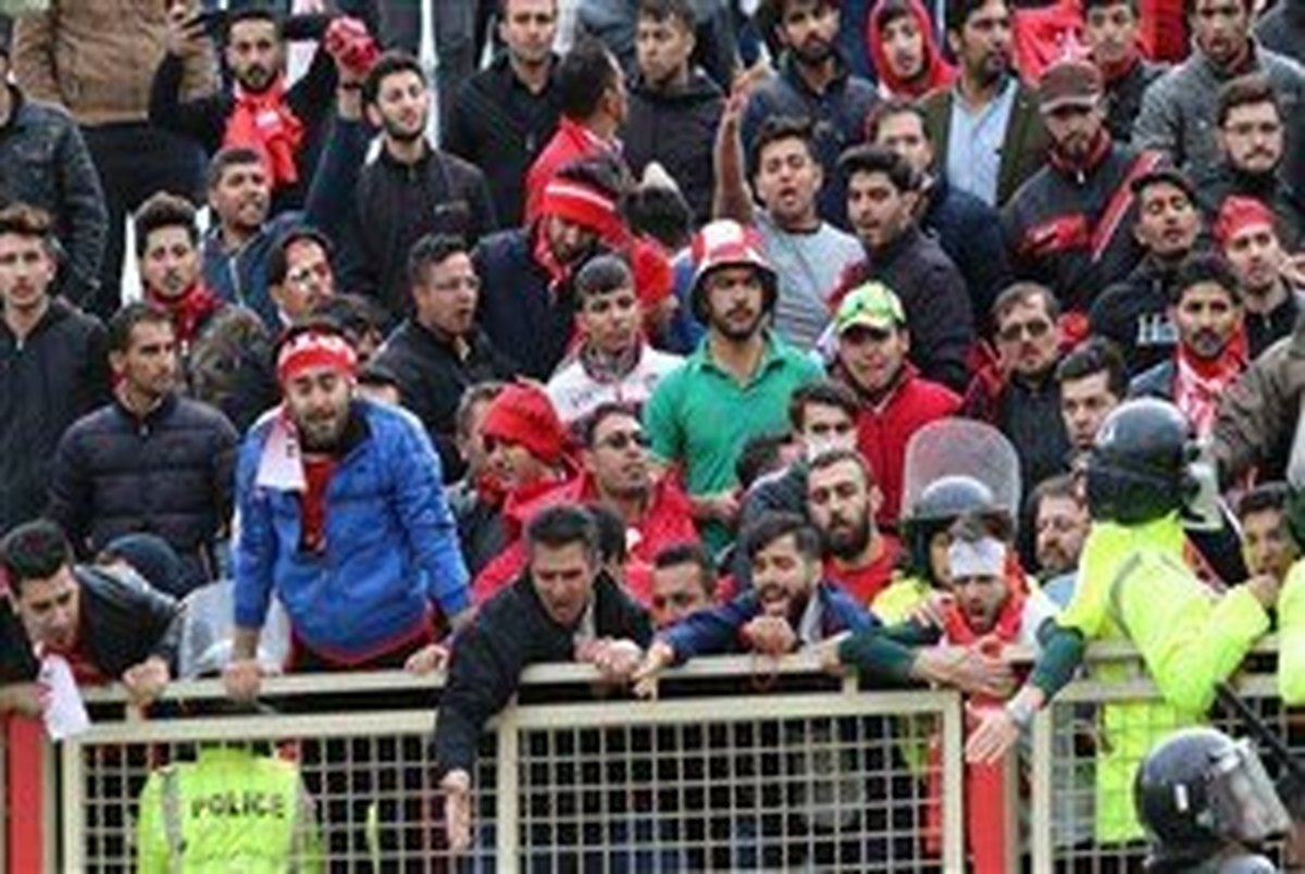واکنش کمیته انضباطی به تخلفات تماشاگران شهرداری ماهشهر مقابل پرسپولیس
