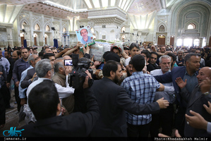 مراسم تشییع پیکر مطهر شهید حمله تروریستی اخیر مازیار سبزعلی در حرم مطهر امام خمینی(س)