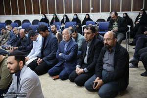 دیدار نوروزی سید حسن خمینی با کارکنان موسسه تنظیم و نشر آثار امام خمینی (س)
