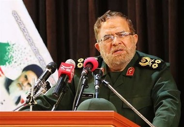 سرلشکر ایزدی: جمهوری اسلامی الگو شده است/ غربی‌ها نمی‌خواهند پیشرفت ما را ببینند/ باید تلاش کنیم انتظارات به حق مردم برآورده شود