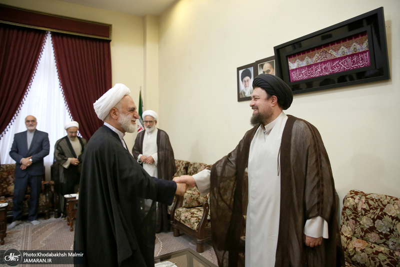 حاشیه های تجدید میثاق رئیس قوه قضاییه و مسئولان عالی قضایی با آرمان‌های امام خمینی(س)